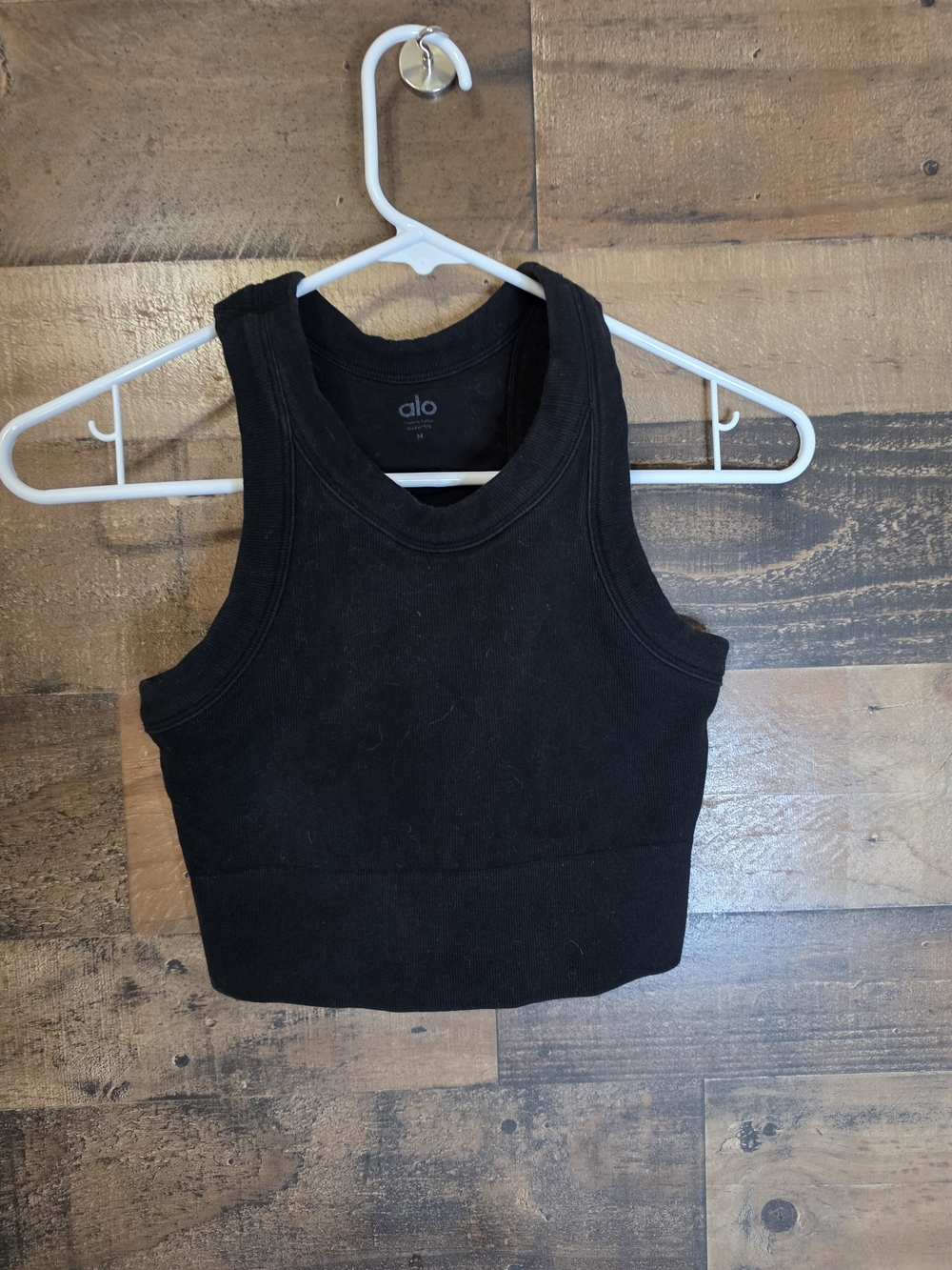 ALO Yoga Black Cropped Sports Tank